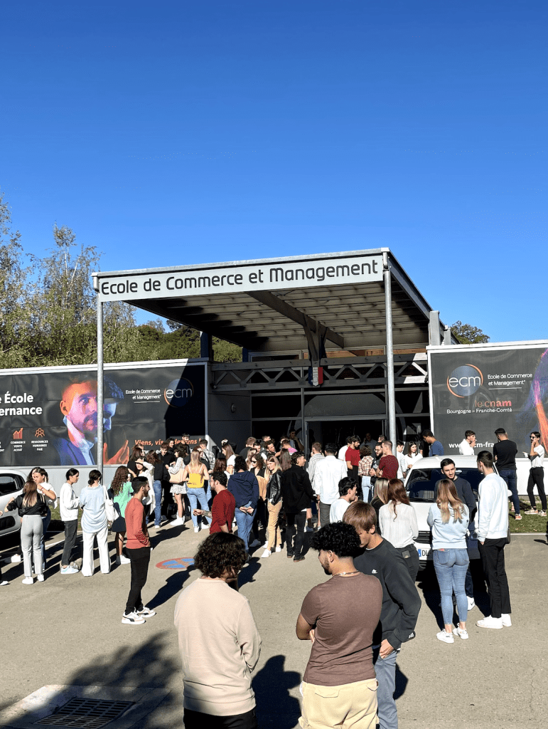 Campus Besançon 
École de commerce
Alternance
